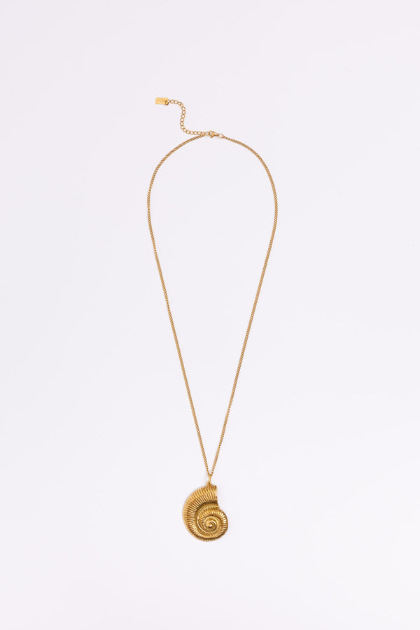 COASTAL NECKLACE